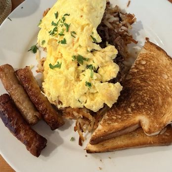 Shorehouse Kitchen - Short Rib Hash & Eggs - Coffee & Tea Near Me - La Jolla, California Shorehouse Kitchen - Short Rib Hash & Eggs - Coffee & Tea Near Me - La Jolla, California