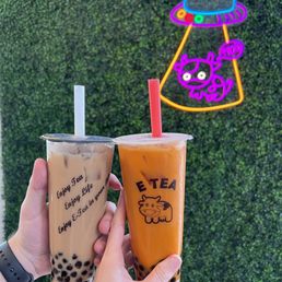 1. House Black Milk Tea w/ Boba - Oat Milk and 6.Thai Iced Tea w/ Boba - Oat Milk