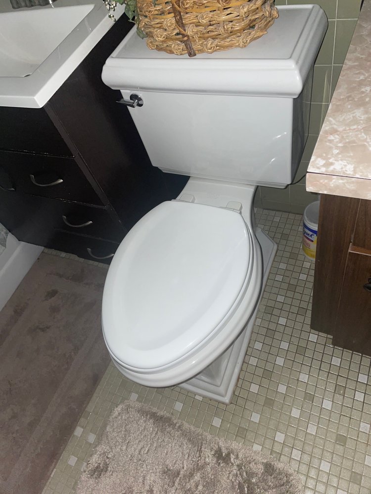 Slide of D and L Plumbing Services