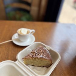 Familia - Olive Oil Cake - @rayz