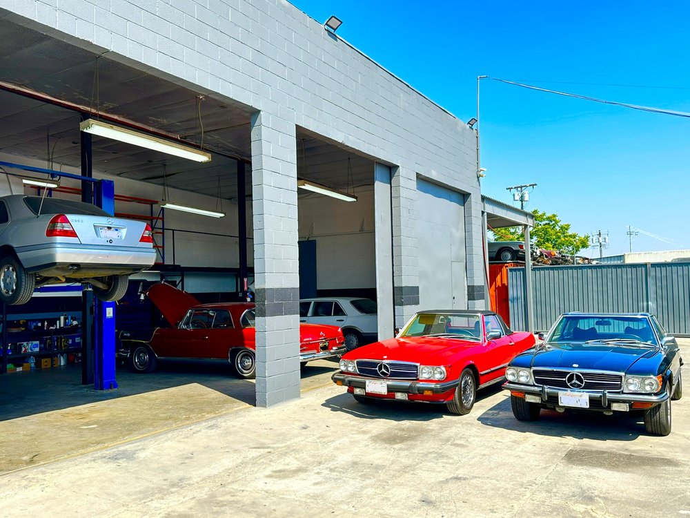 UNIVERSAL GERMAN AUTO REPAIR Updated September 2024 44 Photos