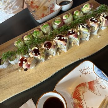 BluWave Sushi - Enjoyed our evening at Bluwave and had great service - Sushi Bars Near Me - Tampa, Florida
