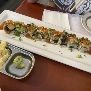 Sushi Akito - Dragon roll - Sushi Bars Near Me - Rancho Palos Verdes, California Sushi Akito - Dragon roll - Sushi Bars Near Me - Rancho Palos Verdes, California