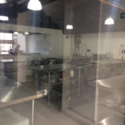 Escuela de Gastronomía Instituto Superior Mariano Moreno - Práctico 2