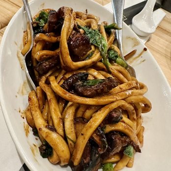 dan modern chinese - short rib dan mein noodles - Chinese Near Me - Manhattan Beach, California dan modern chinese - short rib dan mein noodles - Chinese Near Me - Manhattan Beach, California