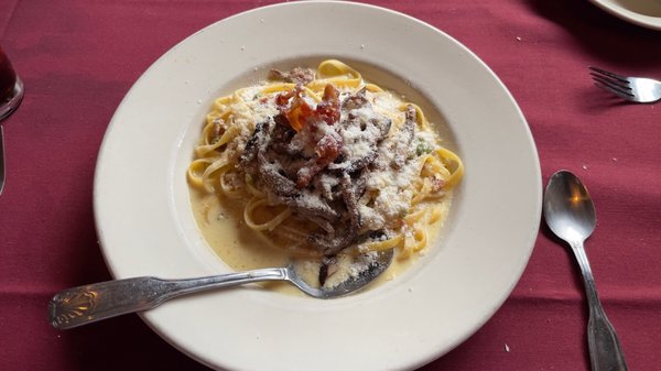 Vincent's Italian Cuisine by null