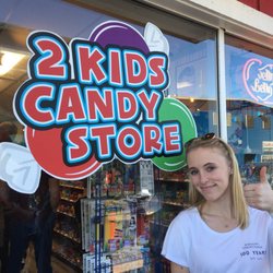 2 Kids Candy Store