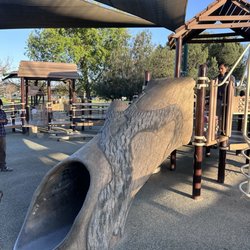Valley Glen Community Park - Great unique play structures for play