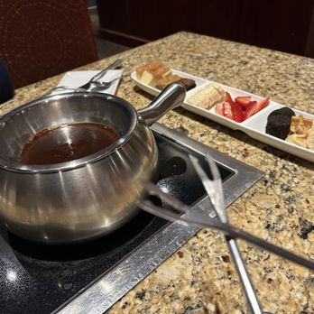 The Melting Pot - Charlottesville - Fondue Near Me - Charlottesville, Virginia