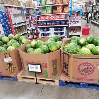 Smart & Final Extra! - Small watermelon $3.99 each - Grocery Near Me - Lake Forest, California Smart & Final Extra! - Small watermelon $3.99 each - Grocery Near Me - Lake Forest, California
