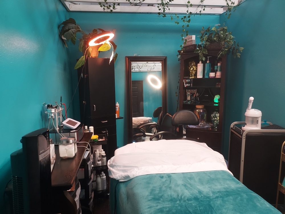 SALON ENCHANTMENT 32 Photos 4310 W Illinois Ave, Midland, TX Yelp