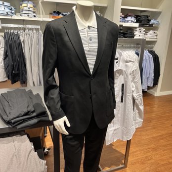 Banana Republic Factory Store - Men's Clothing Near Me - Milpitas, California Banana Republic Factory Store - Men's Clothing Near Me - Milpitas, California