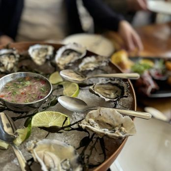 Limon - Oysters - Tapas/Small Plates Near Me - Burlingame, California