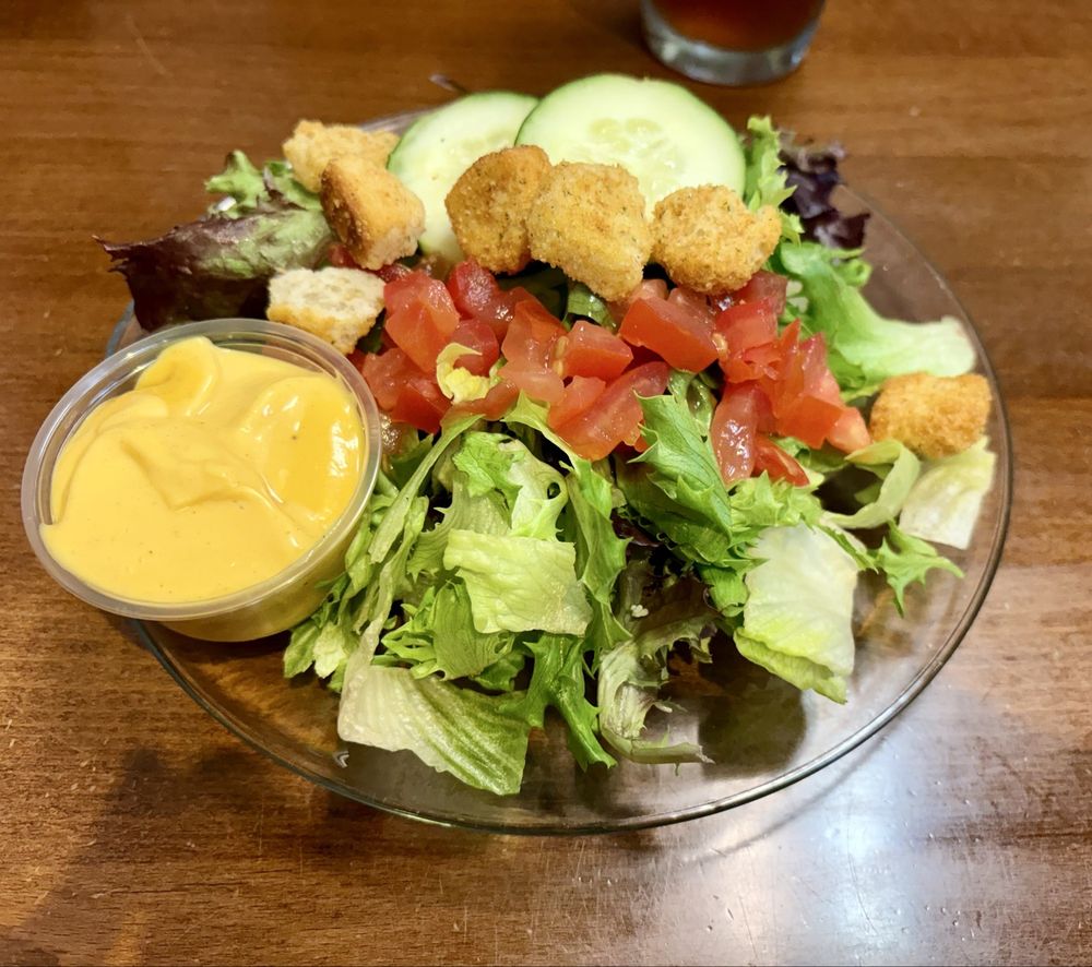 Food from Main Street Grill & Deli