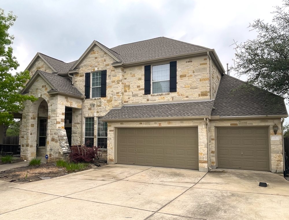 Slide of Willi Roofing Services