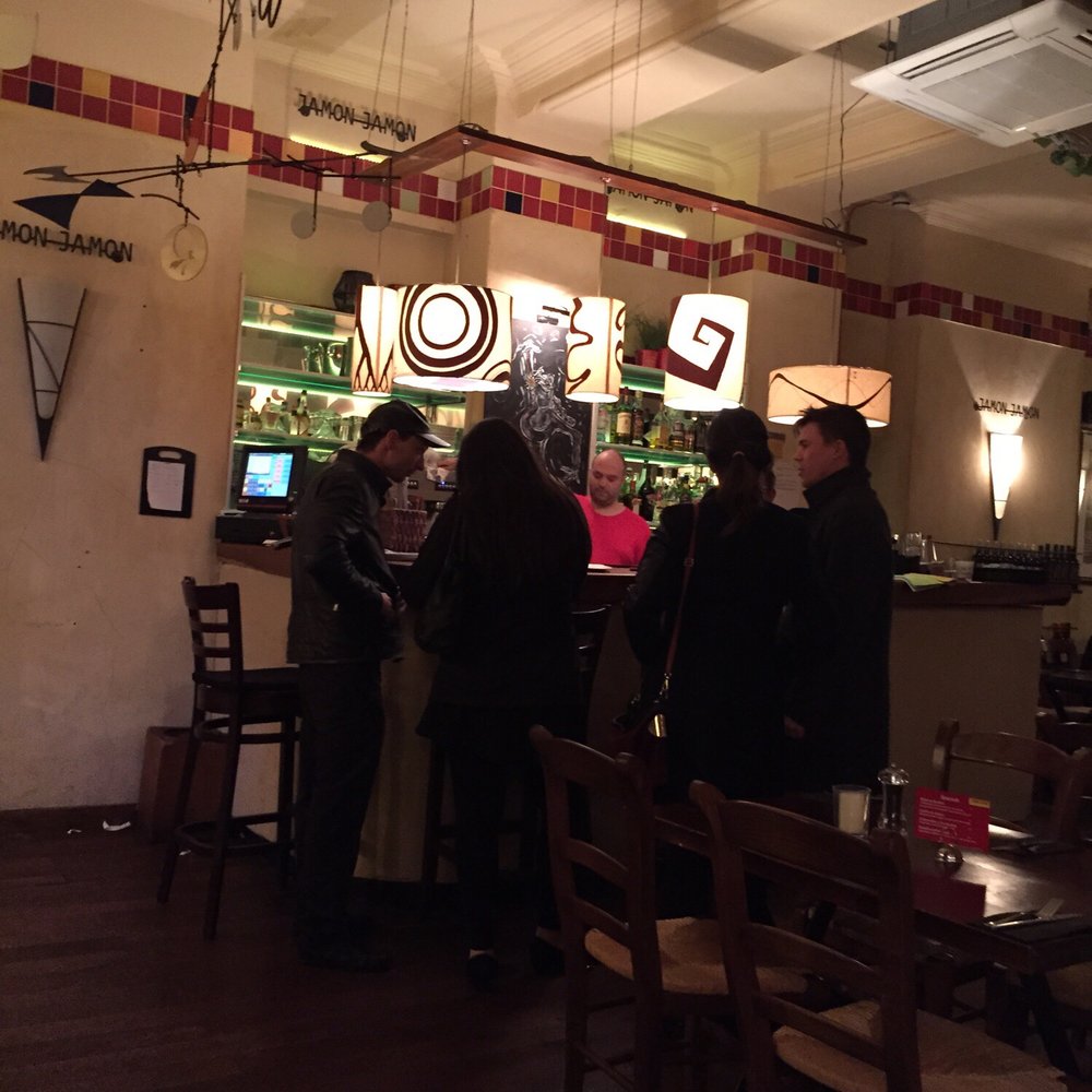 Jamon Jamon Soho - Julian !!! The best server - Tapas/Small Plates Near Me - London, XGL