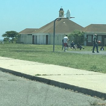 Heckscher State Park - Basketball and rest rooms open all year. - Parks Near Me - East Islip, New York Heckscher State Park - Basketball and rest rooms open all year. - Parks Near Me - East Islip, New York