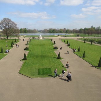 Kensington Palace - Very well manicured grounds - Landmarks & Historical Buildings Near Me - London, XGL