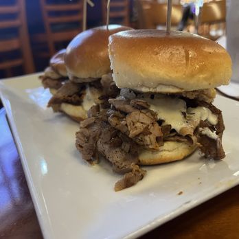 Tavern On The Bay - Prime rib sliders - New American Near Me - Naples, Florida Tavern On The Bay - Prime rib sliders - New American Near Me - Naples, Florida