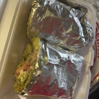 Taqueria Las Tres Coronas - Burrito - Food Trucks Near Me - Hazleton, Pennsylvania Taqueria Las Tres Coronas - Burrito - Food Trucks Near Me - Hazleton, Pennsylvania