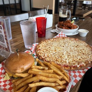 2 4 6 8 Restaurant - Cheese pizza - Salad Near Me - Issaquah, Washington 2 4 6 8 Restaurant - Cheese pizza - Salad Near Me - Issaquah, Washington