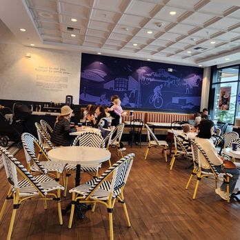Paris Baguette - Coffee & Tea Near Me - Lynnwood, Washington Paris Baguette - Coffee & Tea Near Me - Lynnwood, Washington