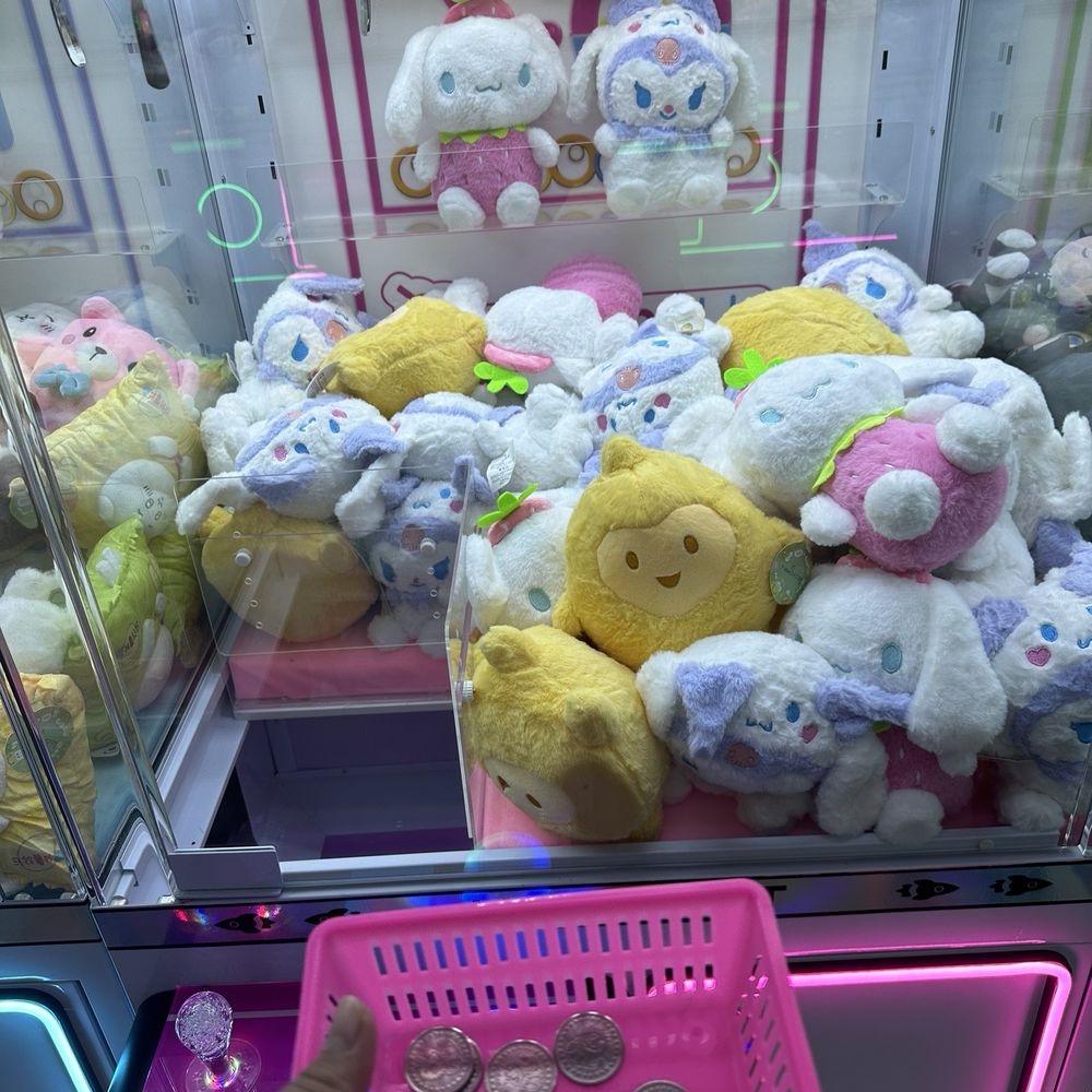 Claw Em All - Arcades Near Me - Las Vegas, Nevada