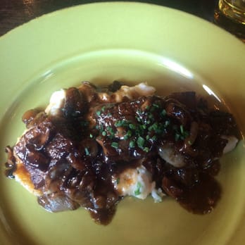 Mill House Brewing Company - Slow smoked short ribs - Breweries Near Me - Poughkeepsie, New York Mill House Brewing Company - Slow smoked short ribs - Breweries Near Me - Poughkeepsie, New York
