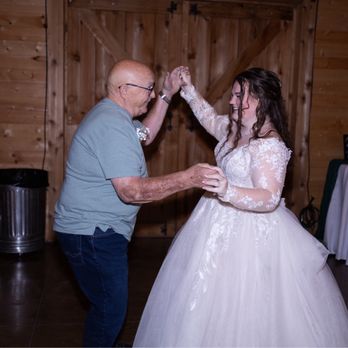 Cedar Tree Barn - Venues & Event Spaces Near Me - Parsons, Kansas