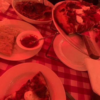 River Rock Pizza and Pasta - Pizza, garlic bread and speghetti and meatballs - Pizza Near Me - Laughlin, Nevada River Rock Pizza and Pasta - Pizza, garlic bread and speghetti and meatballs - Pizza Near Me - Laughlin, Nevada