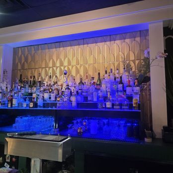 Marian Cocktails & Kitchen - Cocktail Bars Near Me - Raleigh, North Carolina