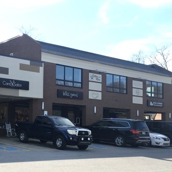 Be Simple Massage  - Located in The Brentwood House Shopping Center in Brentwood, TN. - Massage Therapy Near Me - Brentwood, Tennessee