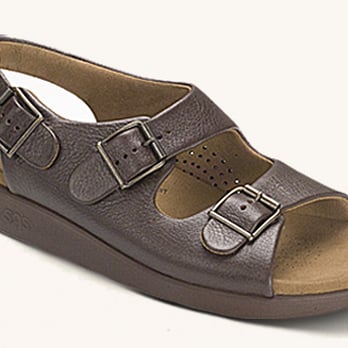 Januzzi's Footwear Solutions - Shoe Stores Near Me - Amherst, Ohio Januzzi's Footwear Solutions - Shoe Stores Near Me - Amherst, Ohio