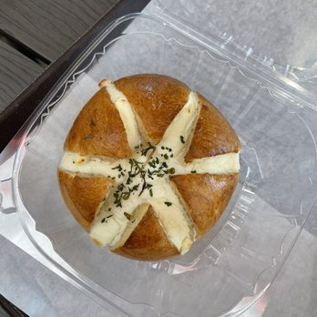 Sumi's Cakery - Honey Garlic Bread - Bakeries Near Me - Pittsburgh, Pennsylvania