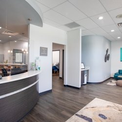 Dental House - Front Desk