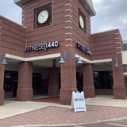 Fitness 1440 - New gym where rascals fitness used to be. Much cleaner and nicer with free group training classes and 24/7 access for all members!