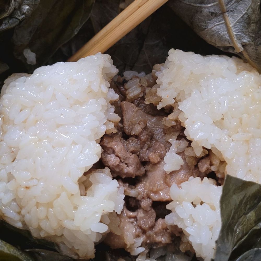 D T Dim Sum & Tea - Sticky rice with chicken wrapped in Lotus leaves ($5.25) - Coffee & Tea Near Me - San Leandro, California D T Dim Sum & Tea - Sticky rice with chicken wrapped in Lotus leaves ($5.25) - Coffee & Tea Near Me - San Leandro, California