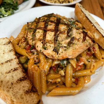 Fresh Corn Grill - Sundried Tomato Pasta - American Near Me - Westwood, California