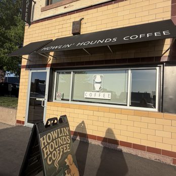 Howlin' Hounds Coffee - Front of building - Coffee & Tea Near Me - Omaha, Nebraska Howlin' Hounds Coffee - Front of building - Coffee & Tea Near Me - Omaha, Nebraska