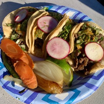 El Taco Amigo - Carne Asada 4 Tacos - Food Trucks Near Me - Olympia, Washington