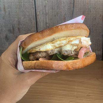 Dad's Luncheonette - Hamburger - New American Near Me - Half Moon Bay, California