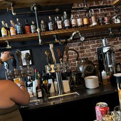 Notch Eight Craft House - Cool taps