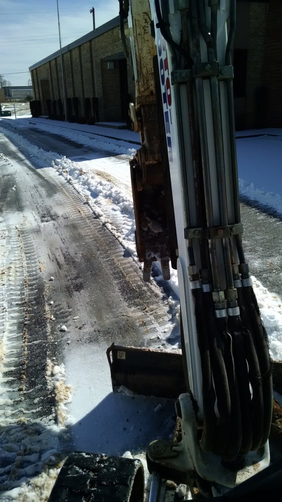 Slide of Roto-Rooter Plumbing & Water Cleanup