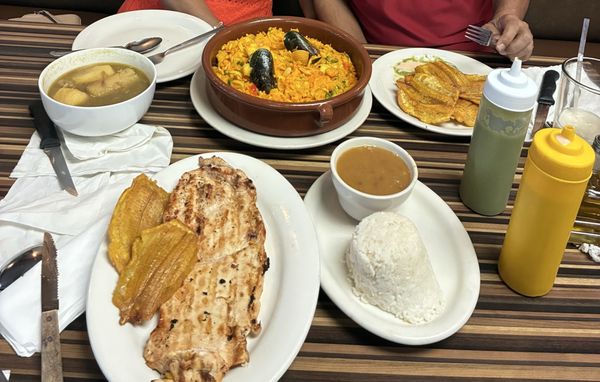 LA POLLERA COLORADA CLEARWATER by null