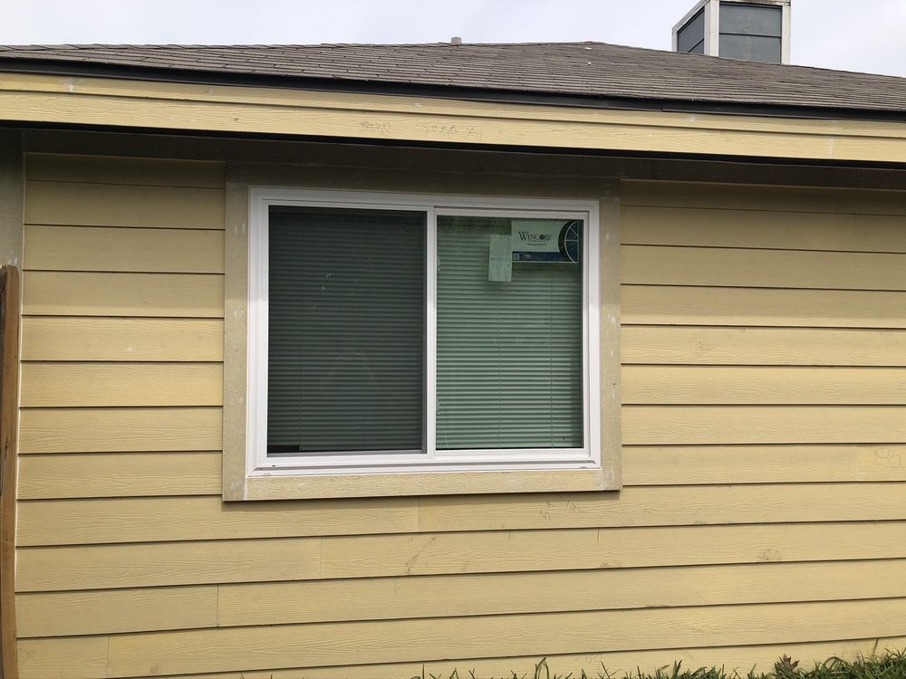 Slide of Harris Home Exteriors