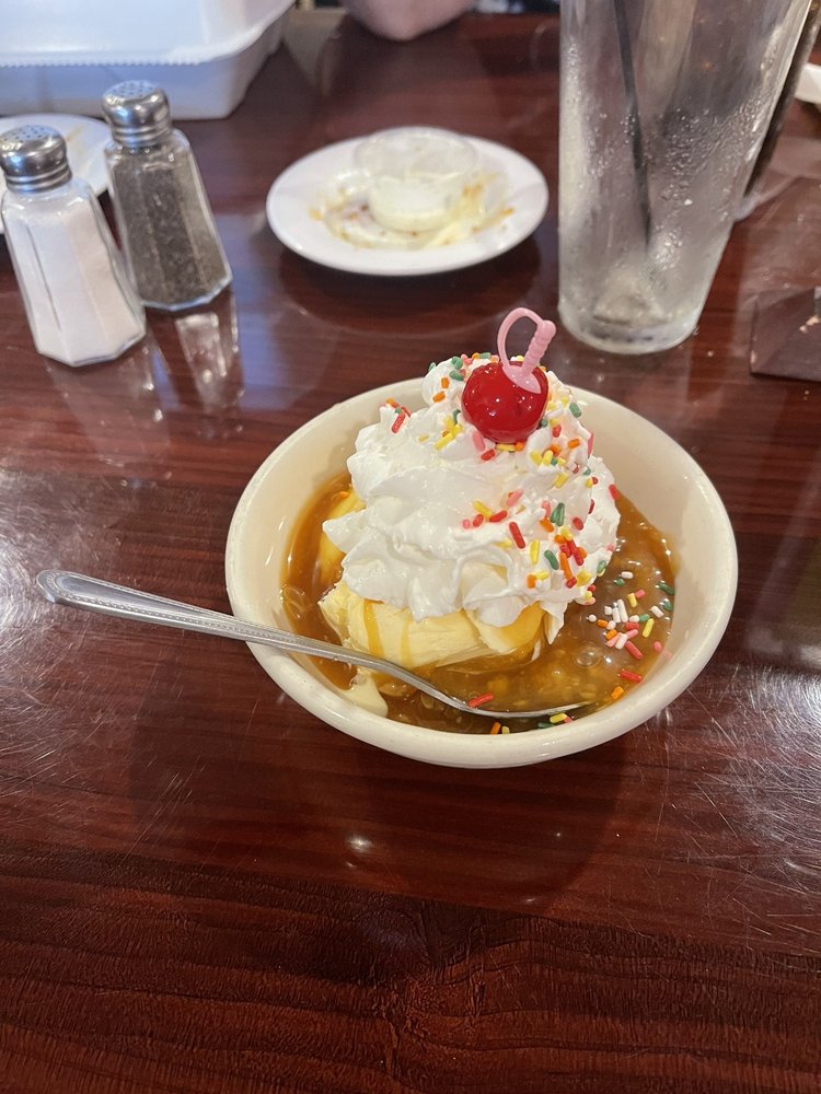 SKIPPER’S BAR AND GRILL Updated October 2024 32 Photos & 43 Reviews