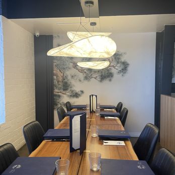 Oiza - Inside - Sushi Bars Near Me - Fresno, California