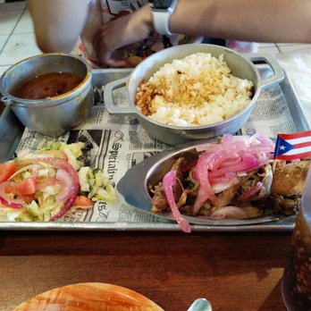 Antojitos Navideños Restaurant - Pernil arroz blanco habichuelas - Puerto Rican Near Me - Lakeland, Florida Antojitos Navideños Restaurant - Pernil arroz blanco habichuelas - Puerto Rican Near Me - Lakeland, Florida