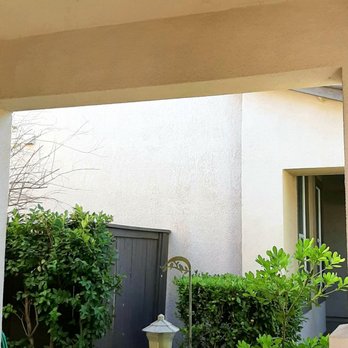 Beyond Junk Removal - Front porch is manicured & cleaned beds & new bark - Junk Removal & Hauling Near Me - Elk Grove, California Beyond Junk Removal - Front porch is manicured & cleaned beds & new bark - Junk Removal & Hauling Near Me - Elk Grove, California
