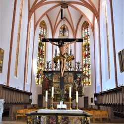 Stadtkirche Sankt Martin - Altar Area Close up